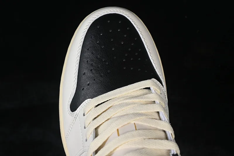 All categories Air Jordan Jordan series basketball shoes Air Jordan 1 Low Air Jordan 1 Low AJ1 Joe 1 meter white black red low-top cultural casual sneakers DC0774-107